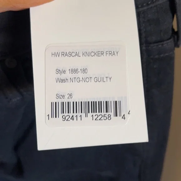 NWT Mother Denim capri length jeans - Picture 6 of 6